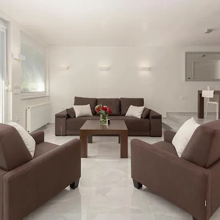 Apartamento Deluxe Apartma Jana Liubliana