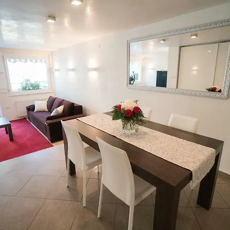 Deluxe Apartma Jana *