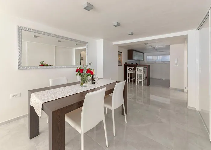 Deluxe Apartma Jana Apartamento Liubliana